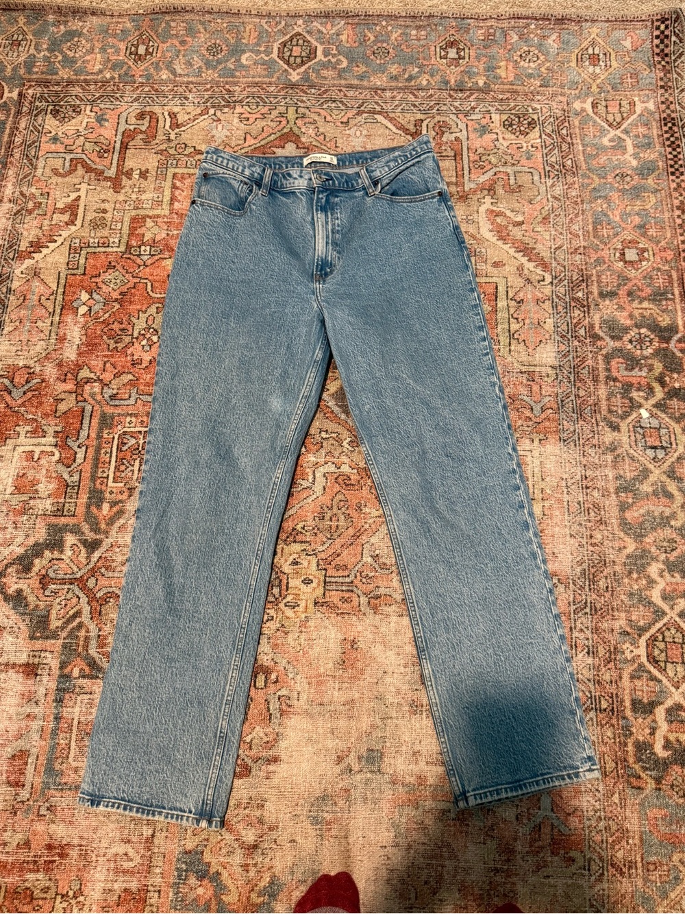 ABERCROMBIE & FITCH 90’s Straight Jean Ultra High Rise - Women’s 14
